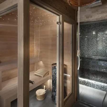 Luxueux Avec Spa, Piscine Et Vue Sur Pistes A 1550 - Fr-1-575-200 *